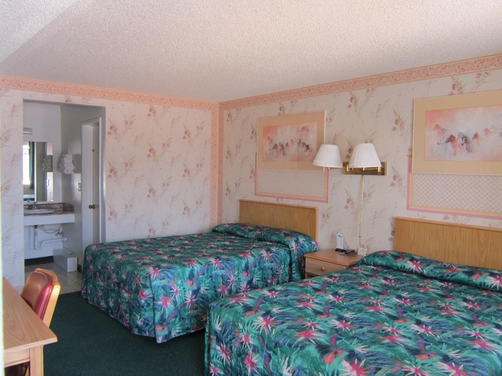 Motel 8 Willcox Quarto foto